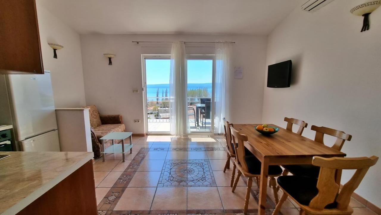 Apartments Stare Duce 6 Omis Exterior photo